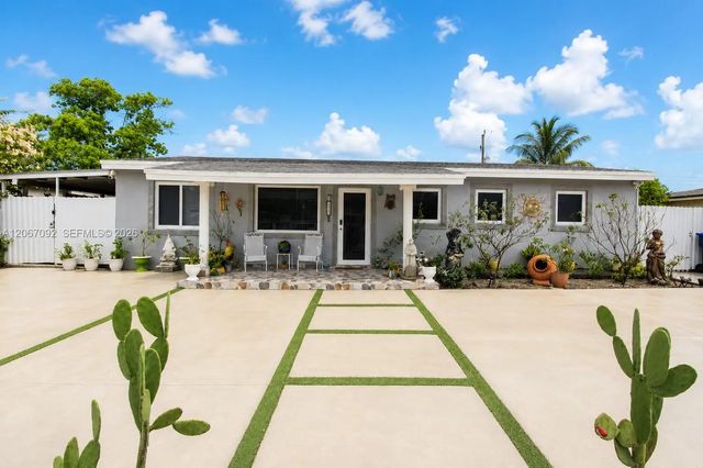 2 of 25 - 2961 Nw 173rd Terrace, Miami Gardens, FL