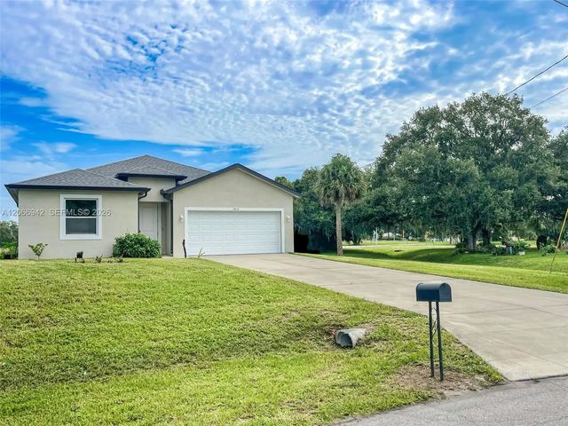 5 of 61 - 2013 Odessa Circle, LaBelle, FL