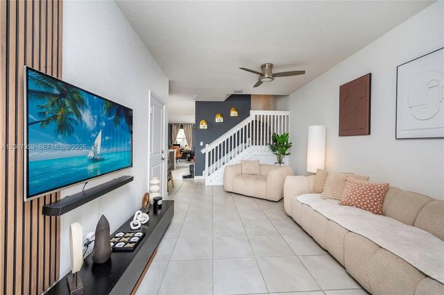 2 of 28 - 1116 Se 26th Terrace, Homestead, FL