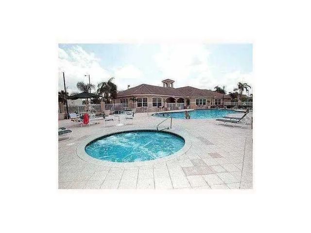 3 of 19 - 5055 Wiles Road #201, Coconut Creek, FL