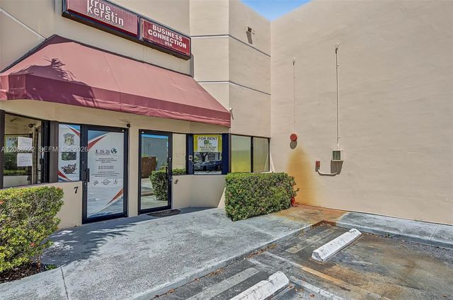 2 of 10 - 4851 Nw 79th Avenue, Doral, FL