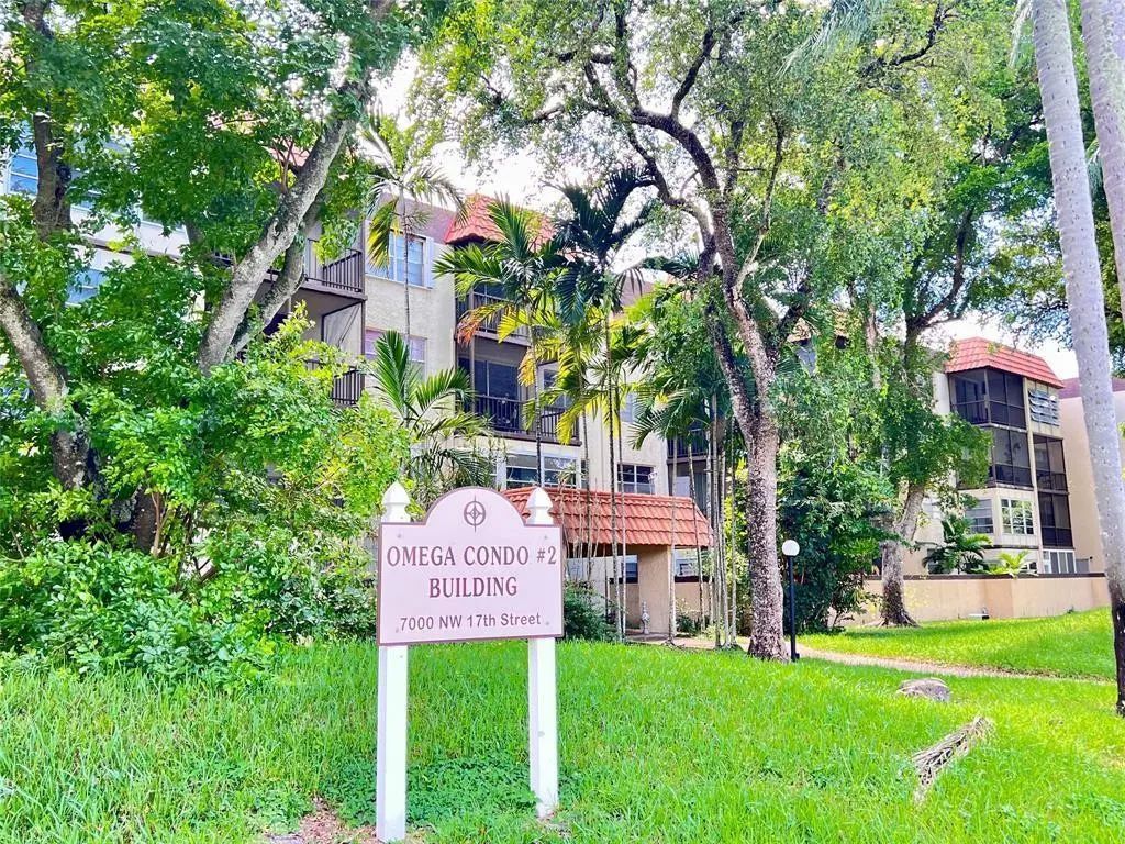 7000 Nw 17th Street #109, Plantation
