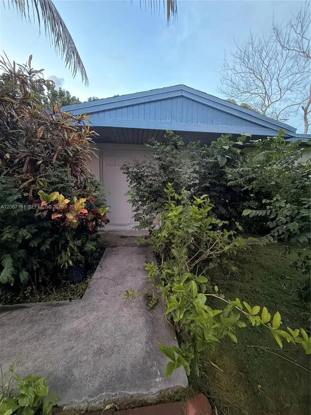 3 of 4 - 15005 Sw 305th Terrace, Homestead, FL