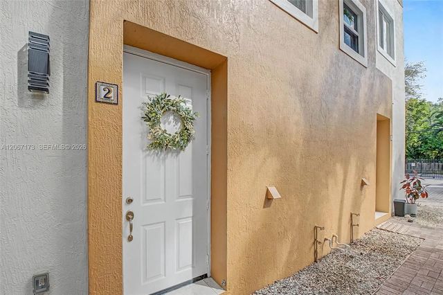3 of 14 - 2945 Coconut Avenue #2, Miami, FL