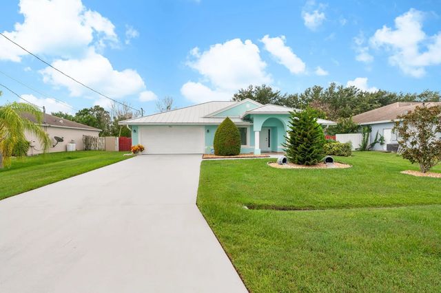 3 of 28 - 5861 Nw Cullom Circle, Port St. Lucie, FL