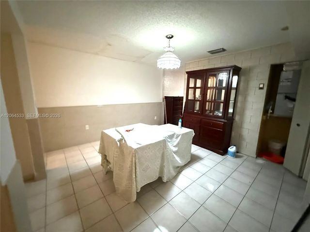 5 of 23 - 199 Sw 12th Avenue #301c, Miami, FL
