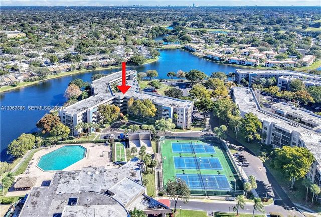 1101 Colony Point Circle #102, Pembroke Pines