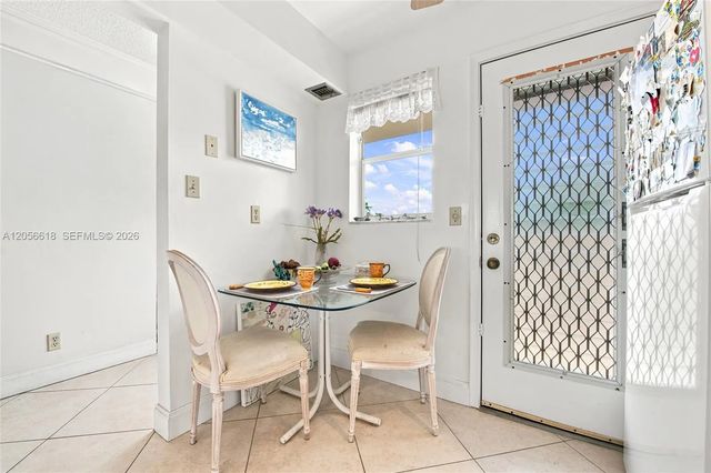 2 of 32 - 1025 Se 2nd Avenue #406, Dania Beach, FL