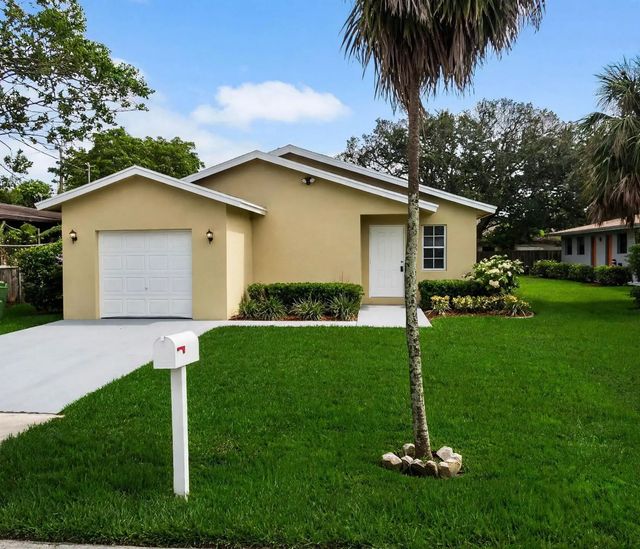 1136 Nw 5th Court, Fort Lauderdale