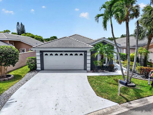 107 Harbor Lake Circle, Greenacres