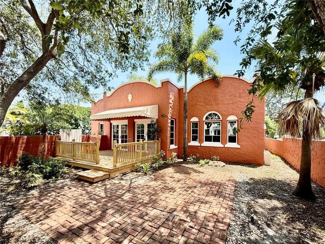 2 of 23 - 1318 Se 2nd Avenue, Fort Lauderdale, FL