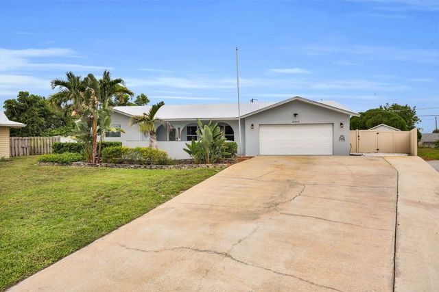 2306 Ne 19th Court, Jensen Beach