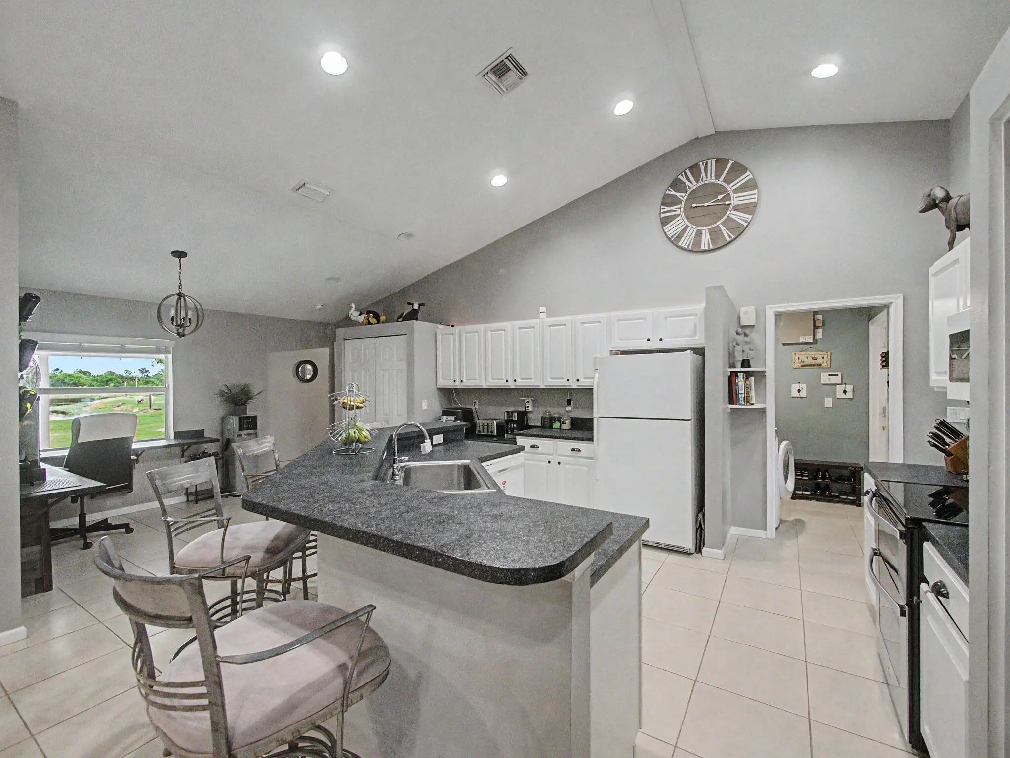 10650 Carlton Road, Port St. Lucie, FL, 34987