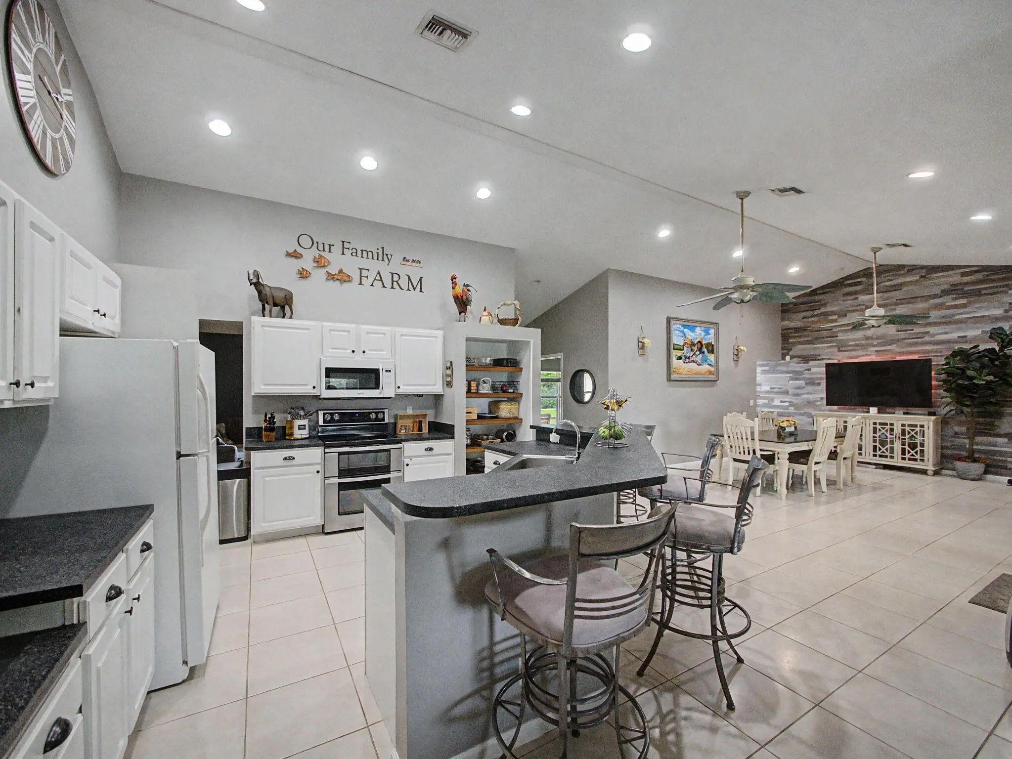 10650 Carlton Road, Port St. Lucie, FL, 34987