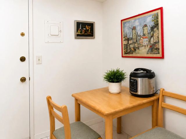 3 of 20 - 4330 Hillcrest Drive #602, Hollywood, FL