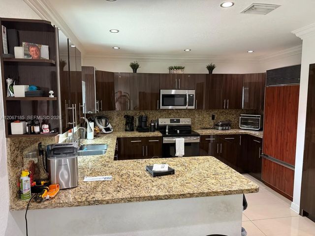 4 of 43 - 16232 Sw 57th Lane, Miami, FL
