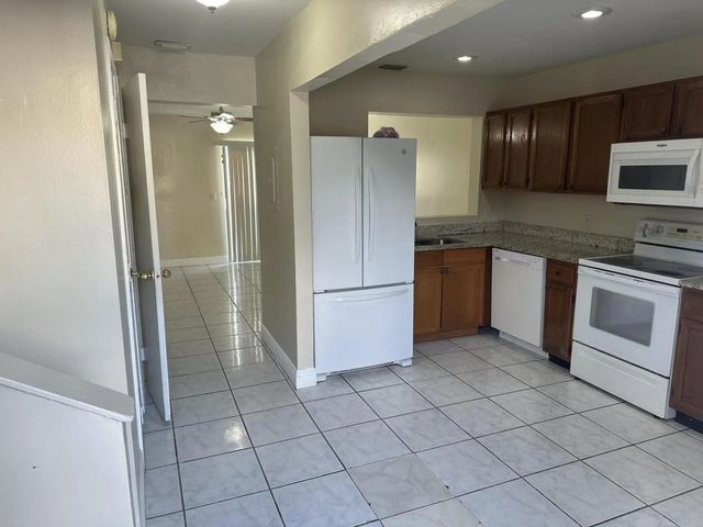 3 of 13 - 5145 Breckenridge Place #30, West Palm Beach, FL