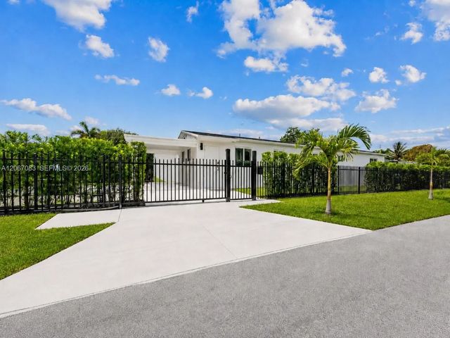 3930 W 2nd Avenue, Hialeah