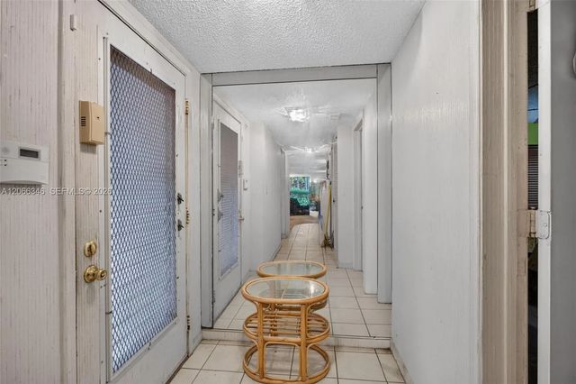 3 of 24 - 3772 Inverrary Boulevard #101, Lauderhill, FL