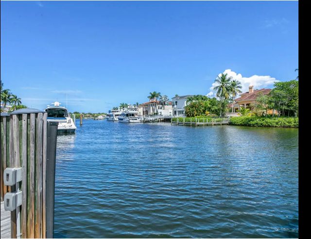 2 of 19 - 191 Commodore Drive, Jupiter, FL