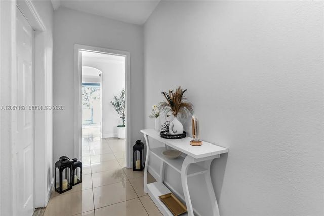 4 of 35 - 1430 Se 18th Terrace, Homestead, FL