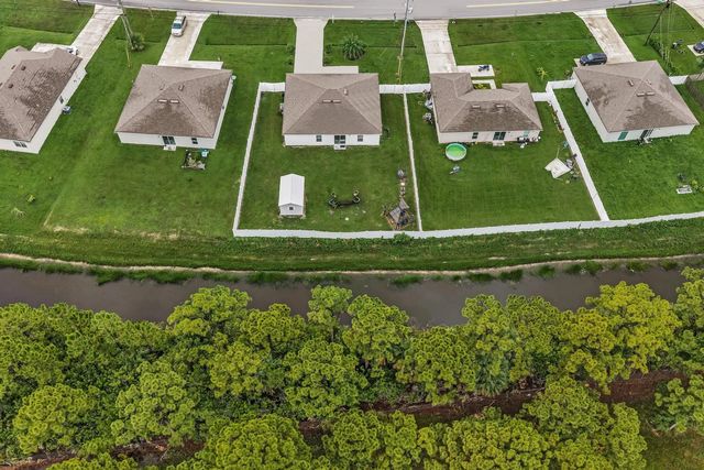 5 of 50 - 2518 Sw Savage Boulevard, Port St. Lucie, FL