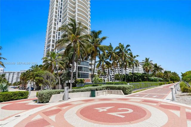 4 of 84 - 4201 Collins Avenue #1503, Miami Beach, FL