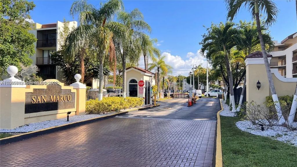 8850 Fontainebleau Boulevard #401, Miami