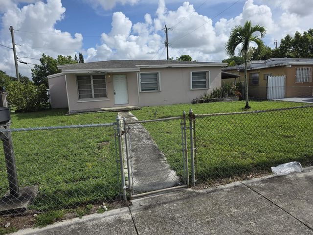 3555 Nw 95th Street, Miami
