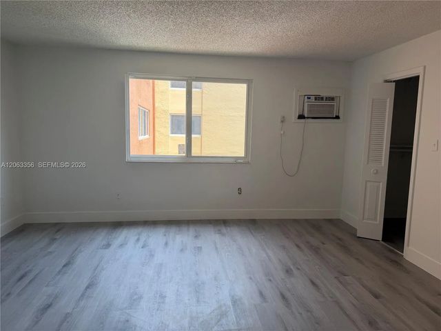 5 of 10 - 6980 Nw 186th Street #3-423a, Hialeah, FL