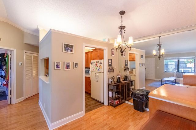 4 of 20 - 4703 Lucerne Lakes Boulevard E #204, Lake Worth, FL