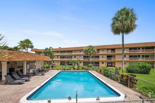 5300 Washington Street #t125, Hollywood