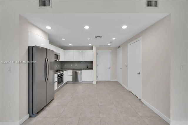 3 of 17 - 1060 Brickell Avenue #815, Miami, FL