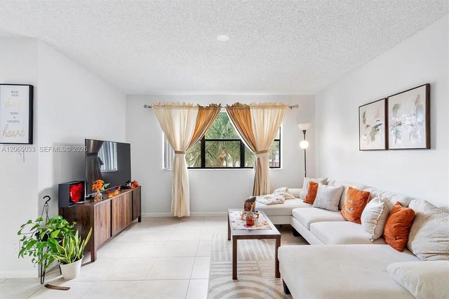3 of 14 - 510 S Park Road #25-10, Hollywood, FL