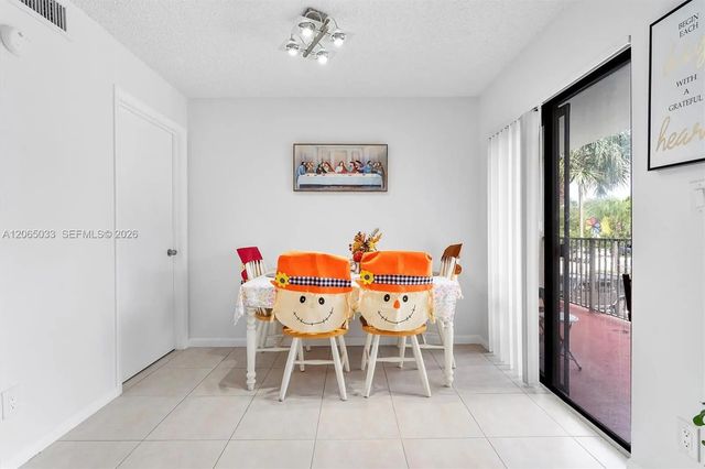 5 of 14 - 510 S Park Road #25-10, Hollywood, FL