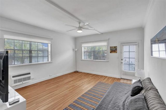 4 of 43 - 717 Espanola Way #204, Miami Beach, FL