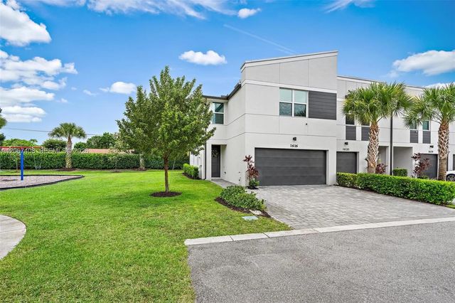 1616 Lindley Street, Mangonia Park