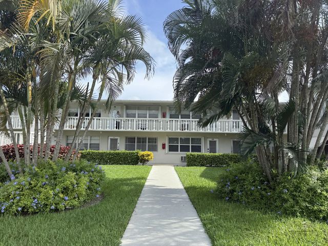 147 Cambridge G, West Palm Beach