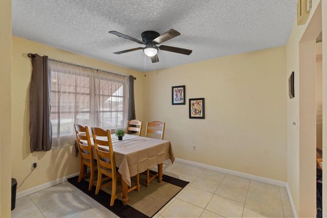 4 of 14 - 1111 Nw 85th Way, Pembroke Pines, FL