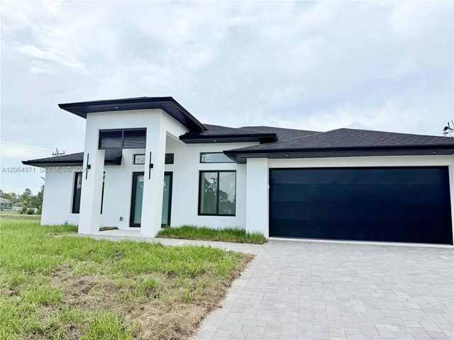 5 of 66 - 705 Colyer Street E, Lehigh Acres, FL