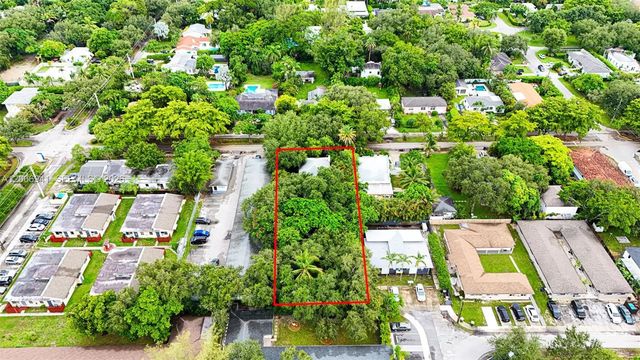 5 of 13 - 753 Ne 121st Street, North Miami, FL