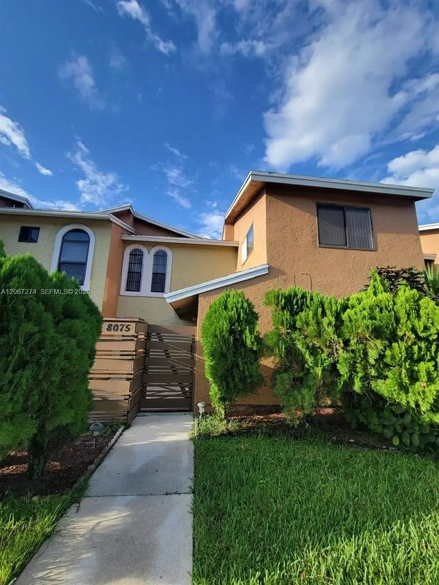 8075 Nw 71st Court, Tamarac
