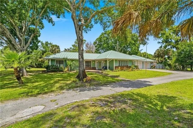 480 38th Court, Vero Beach