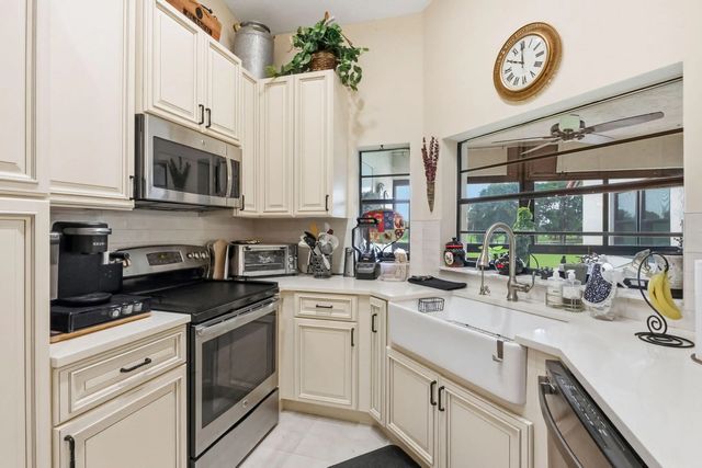 3 of 30 - 5853 Parkwalk Drive, Boynton Beach, FL