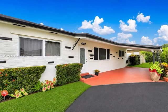 3 of 37 - 7561 Meridian Street, Miramar, FL