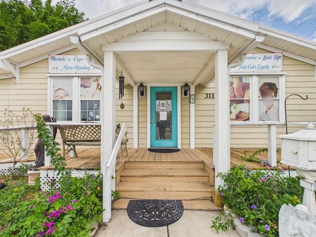 2 of 84 - 311 Ne 2nd Street, Okeechobee, FL