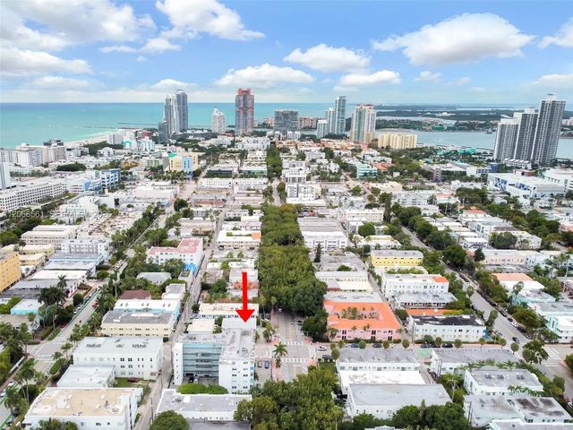 2 of 34 - 759 Meridian, Miami Beach, FL