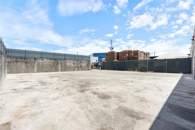 4 of 12 - 2341 Ali Baba Avenue, Opa-Locka, FL
