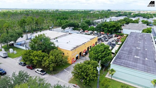 12350 Sw 129th Court, Miami