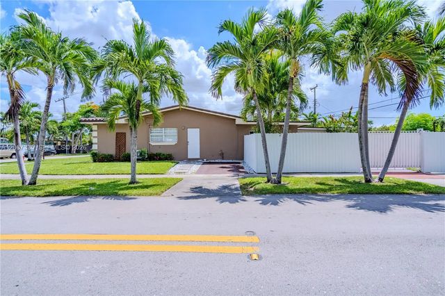 2 of 39 - 990 W 56th Street, Hialeah, FL